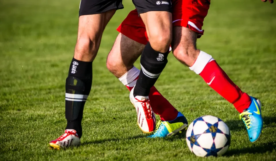 5 Quick Football Drills for Busy Players